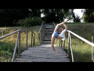 contortion training karina 6
