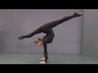 contortionist flexibility splits stretching gymnastics irina -1
