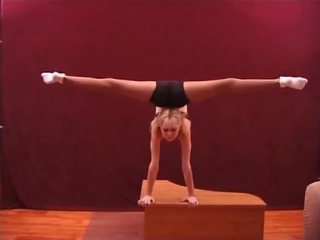 flexible girl zanna shows her training part 1